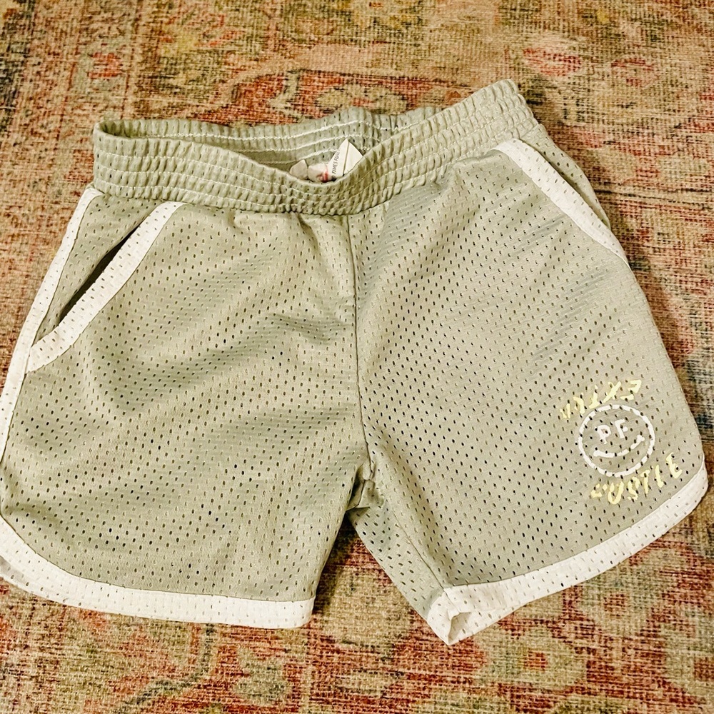 Prefresh “extra hustle” mesh shorts